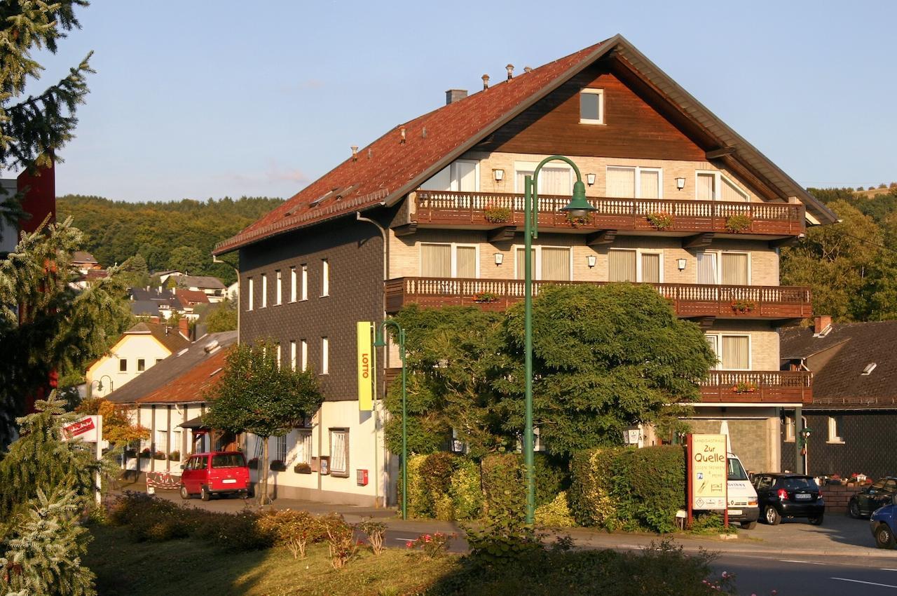 Gasthaus Zur Quelle باد مارينبرغ المظهر الخارجي الصورة